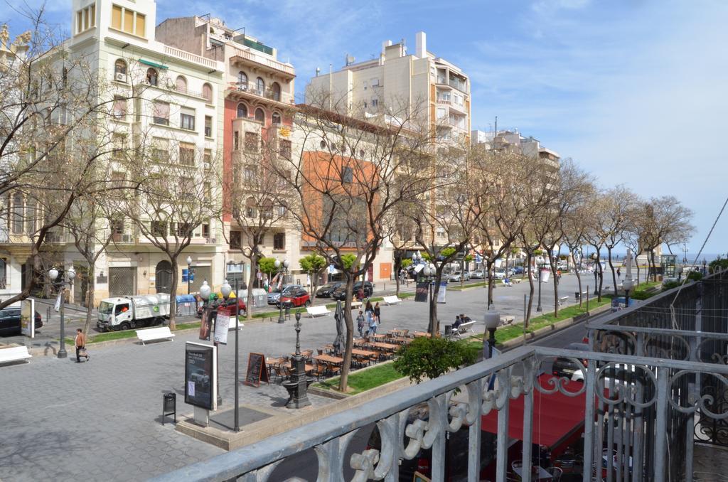 Apartsuits Tarragona Rambla Nova 24 Exterior foto